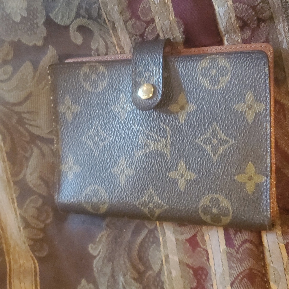Louis vuitton HP 4 items   pm agenda passport  gorgeous dust cover box